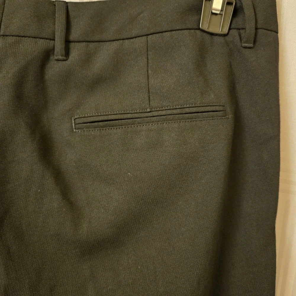 BOSS Hugo Boss Performance Pants Mens 36x33 Black Fit Golf Casual Chino